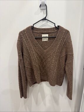 Abercrombie & Fitch Maroon/Brown Cable V-Neck Sweater